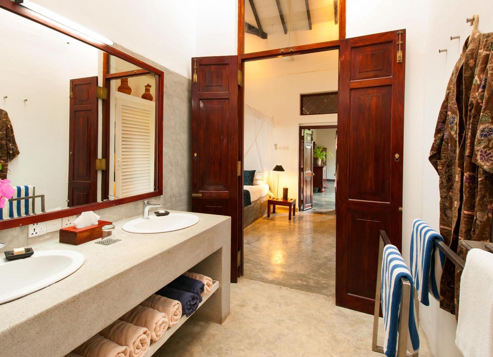 Apa Villa Thalpe Talpe Exterior photo